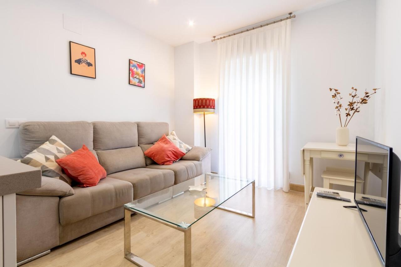 Charming 2 Bedroom Apartment Triana Bridge By Ocityzen Seville Exterior photo
